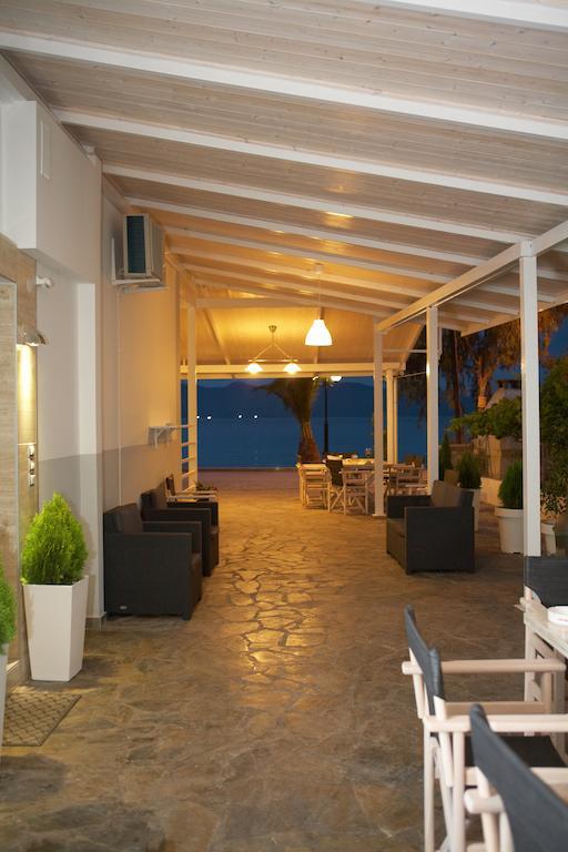 Ammos Beach Glífa Екстериор снимка