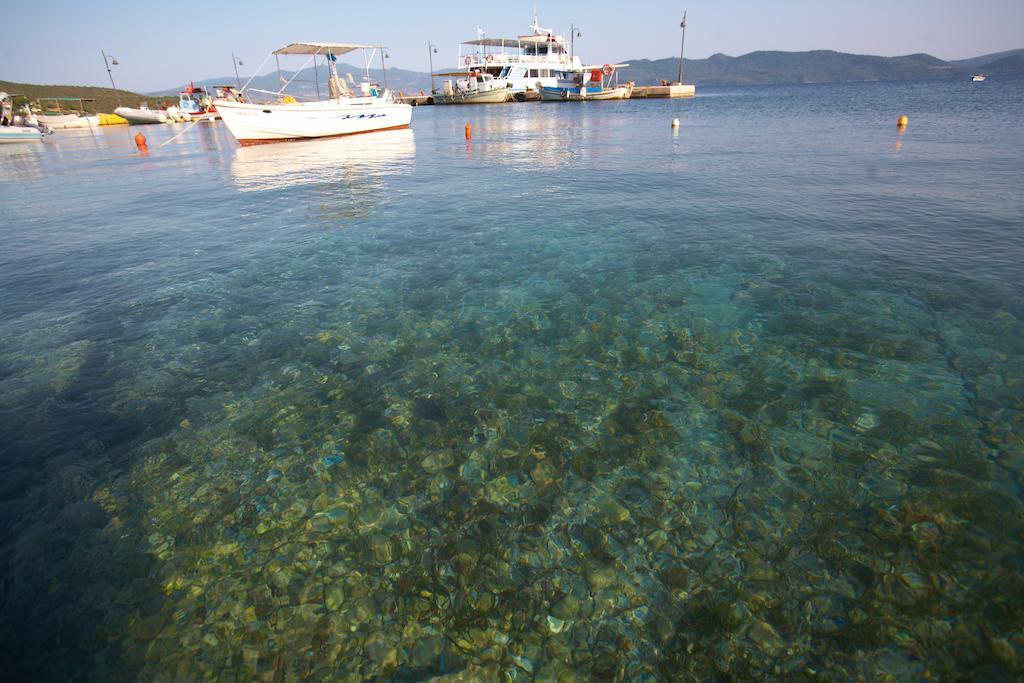 Ammos Beach Glífa Екстериор снимка